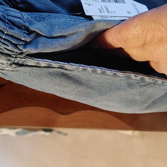 NWT Women's DC Jeans Bohemian/ Western Ruffled Denim Look Skirt - Picture 4 of 9